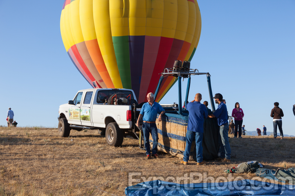 Nice photo of Launching Hot Air Balloons Temecula