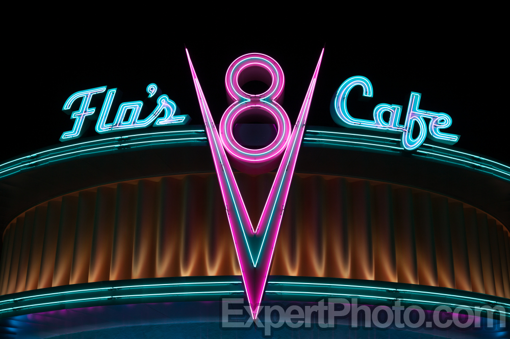 Nice photo of Flos V8 Cafe