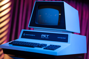 Nice photo of Commodore PET 4016 at the TWiT Brickhouse