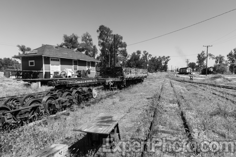 Nice photo of Cottonwood Train Station