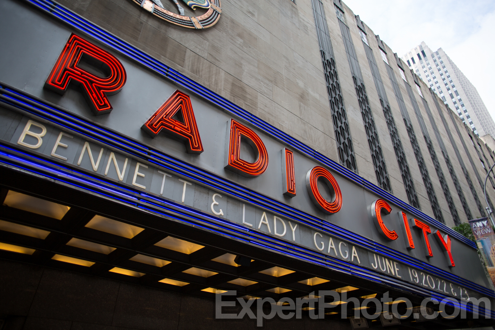 Nice photo of Radio City Music Hall