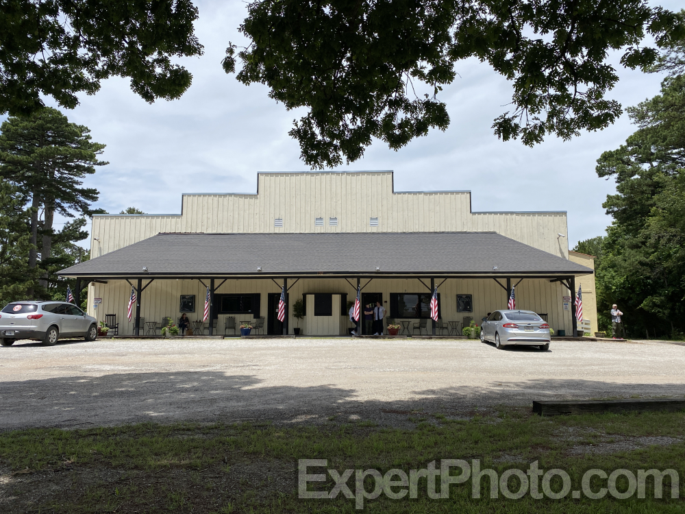 Nice photo of Center Stage Eureka Springs