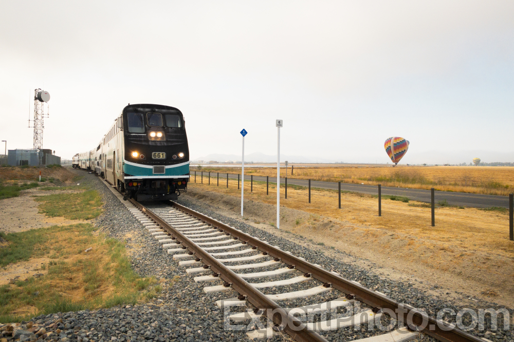 Nice photo of Perris South Metrolink Station
