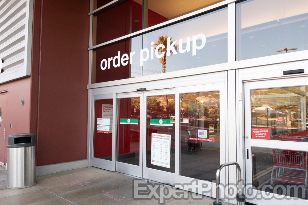 Nice photo of Target Order Pickup