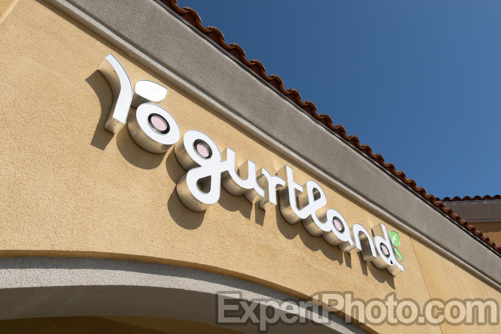 Nice photo of Yogurtland Murrieta