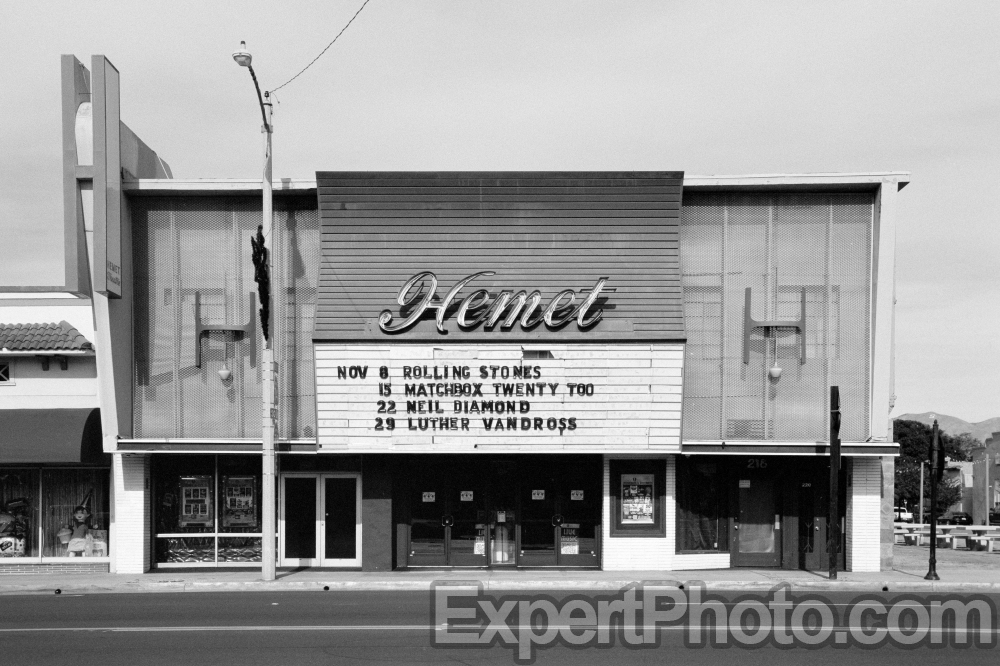 Nice photo of Historic Hemet Theatre