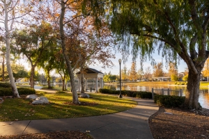Nice photo of Sunrise at Harveston Lake Temecula