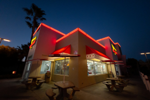 Nice photo of In-N-Out Murrieta