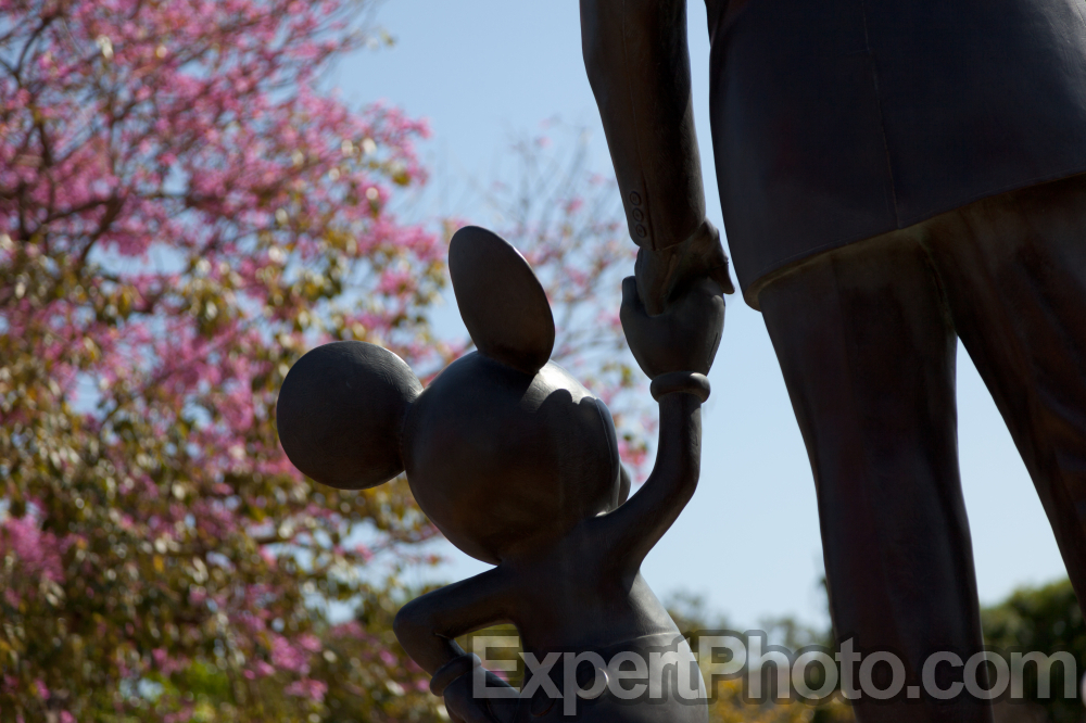 Nice photo of Partners Statue at Disneyland